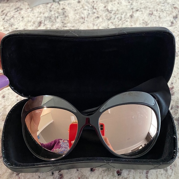 Chanel  Cat Eyes Mirror Sunglasses main image 6